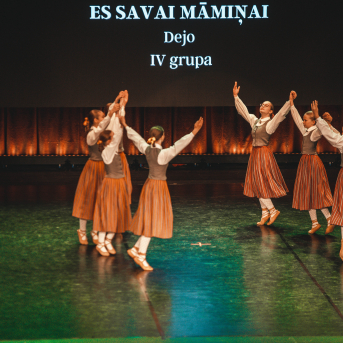 Rīgas Angļu ģimnāzijas un TDA „Līgo” bērnu un jauniešu studijas 15 gadu jubilejas koncerts “Rotā, saulīt, rotādama" - Mūsu jaunie, zaļie asniņi, kuriem visapkārt smieklu virtenes, bet pašos mīt nerimstošs dzīvesprieks un mīlestība pret deju.
Sirsnīga paaudžu satikšanās, sākot no mazajiem saules stariņiem līdz viedajiem dejotājiem, RAĢ un TDA "Līgo" bērnu un jauniešu studijas 15. jubilejas koncertā.
Foto:Deivids Lagzdiņš