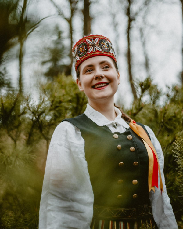Elza Hāzena Elza Hāzena