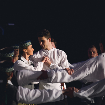 Līgo Jampadrača VIII deju svētkos - Pagājušajā nedēļas nogalē priecējām skatītājus gadskārtējos Jampadrača deju svētkos Limbažos. Paldies par kopā būšanas prieku! Foto: Mārcis Benužs, Klāvs Jurēvičs, Artūrs Vanags