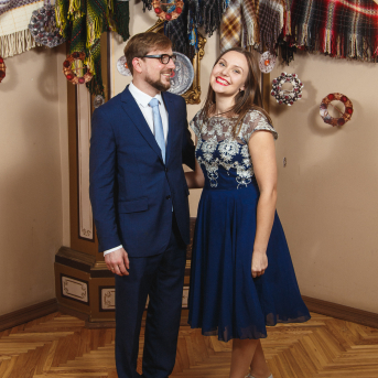 Līgo Ziemas Balle 2017 - Decembra beigās visi "Līgo" sastāvi sanāca kopā, lai kopīgi ieskandinātu Ziemas balli un svinētu dzīvi! 
Satikšanās prieks, skanīgas dziesmas un elpu aizraujošas dejas.