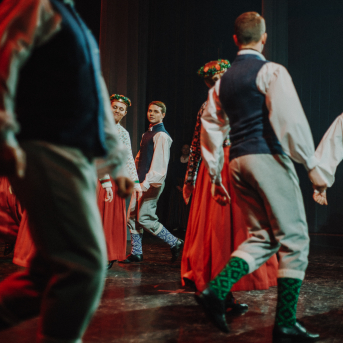 Līgo bērnu un jauniešu studijas jubilejas koncerts "No saknītes es izaugu" - 