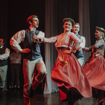 Līgo bērnu un jauniešu studijas jubilejas koncerts "No saknītes es izaugu" - 