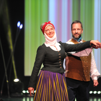 Tautas tērpu skate - 