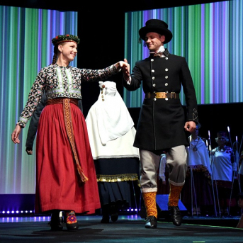 Tautas tērpu skate - 