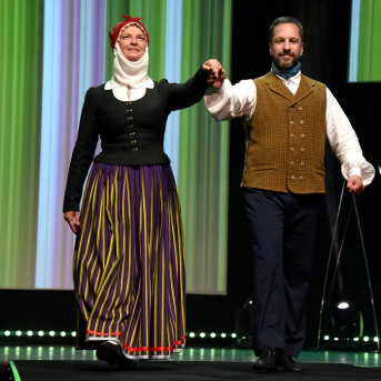 Tautas tērpu skate - 