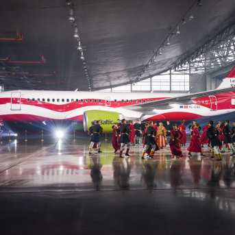 Atklājot AirBaltic #LV100 lidmašīnu - 