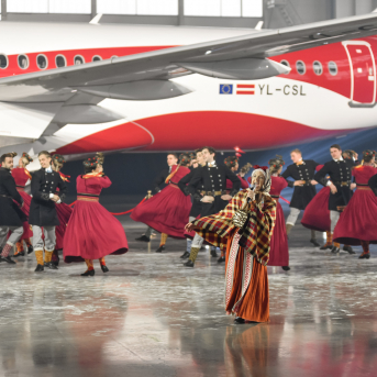 Atklājot AirBaltic #LV100 lidmašīnu - 