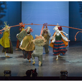 Deju lielkoncerts SAULES SPĒKS - Kad zemi klāja balta sniega sega un gaiss viļņojās pirmssvētku sajūtās, arī mēs priecējām skatītājus deju lielkoncertā "Saules spēks". #TDALīgo