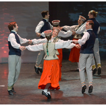 Deju lielkoncerts SAULES SPĒKS - Kad zemi klāja balta sniega sega un gaiss viļņojās pirmssvētku sajūtās, arī mēs priecējām skatītājus deju lielkoncertā "Saules spēks". #TDALīgo