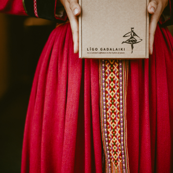 Latvijas dejas sajūtu kastīte "LĪGO GADALAIKI" - 
