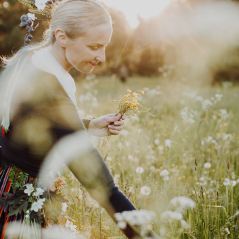 SPĒKS, KAS MŪSOS ZIED - 