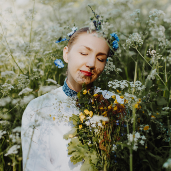 SPĒKS, KAS MŪSOS ZIED - 