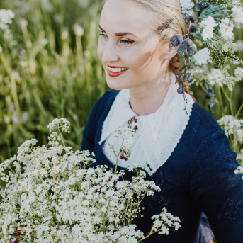 SPĒKS, KAS MŪSOS ZIED - 