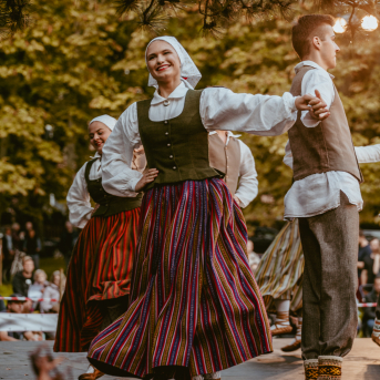 VILKAČU MANTINIECE - 