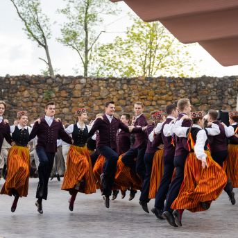 XXVII Vispārējo latviešu Dziesmu un XVII Deju svētku deju lieluzveduma “Mūžīgais dzinējs” modelēšanas koncerts - 