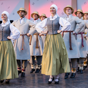 XXVII Vispārējo latviešu Dziesmu un XVII Deju svētku deju lieluzveduma “Mūžīgais dzinējs” modelēšanas koncerts - 