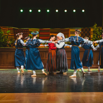 RKTMC “Mazā ģilde” deju kolektīvu koncerts “Vidusvasaras dzīvestības” - 