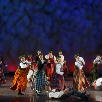 Koncerts "Tautas deju zelta graudi" - 