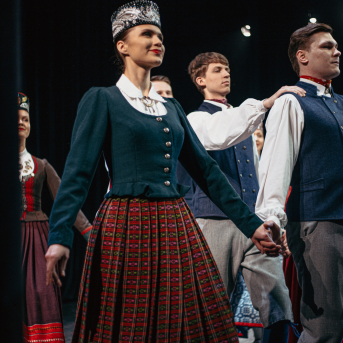  Dziesmu un deju svētku deju lieluzveduma "Mūžīgais dzinējs" un lielkoncerta "Balts" deju kolektīvu koprepertuāra pārbaudes skate - 