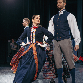  Dziesmu un deju svētku deju lieluzveduma "Mūžīgais dzinējs" un lielkoncerta "Balts" deju kolektīvu koprepertuāra pārbaudes skate - 