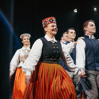  Dziesmu un deju svētku deju lieluzveduma "Mūžīgais dzinējs" un lielkoncerta "Balts" deju kolektīvu koprepertuāra pārbaudes skate - 