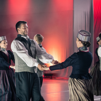 Deju koncerts “Saules pilni visi gaisi” - 