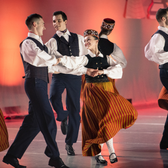 Deju koncerts “Saules pilni visi gaisi” - 