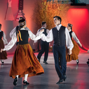 Deju koncerts “Saules pilni visi gaisi” - 