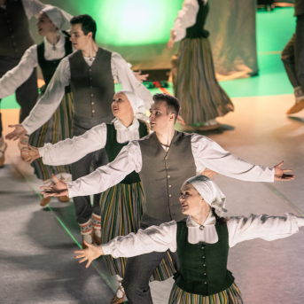 Deju koncerts “Saules pilni visi gaisi” - 