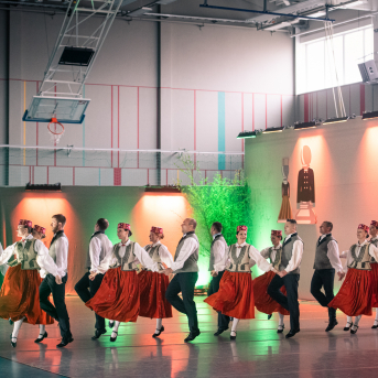 Deju koncerts “Saules pilni visi gaisi” - 