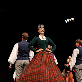 XXVII VISPĀRĒJO LATVIEŠU DZIESMU UN XVII DEJU SVĒTKU DEJU KOLEKTĪVU FINĀLA KONKURSS - 