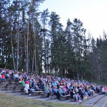 "Vilkaču mantiniece" Valkā - 