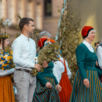 RKTMC “Mazā ģilde” deju kolektīvu lielkoncerts “Vidusvasaras dzīvestības” - 