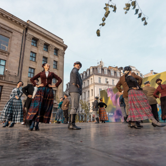 RKTMC “Mazā ģilde” deju kolektīvu lielkoncerts “Vidusvasaras dzīvestības” - 