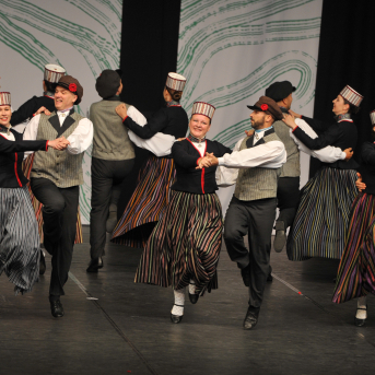 XXVII VISPĀRĒJO LATVIEŠU DZIESMU UN XVII DEJU SVĒTKU DEJU KOLEKTĪVU FINĀLA KONKURSS - 