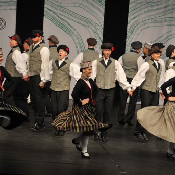 XXVII VISPĀRĒJO LATVIEŠU DZIESMU UN XVII DEJU SVĒTKU DEJU KOLEKTĪVU FINĀLA KONKURSS - 