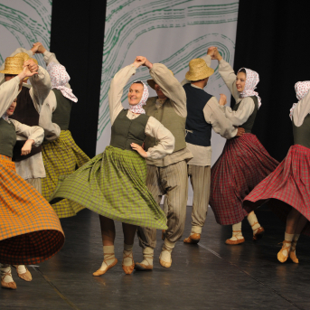 XXVII VISPĀRĒJO LATVIEŠU DZIESMU UN XVII DEJU SVĒTKU DEJU KOLEKTĪVU FINĀLA KONKURSS - 