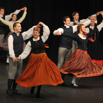 XXVII VISPĀRĒJO LATVIEŠU DZIESMU UN XVII DEJU SVĒTKU DEJU KOLEKTĪVU FINĀLA KONKURSS - 