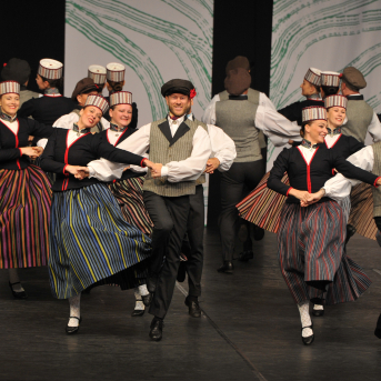 XXVII VISPĀRĒJO LATVIEŠU DZIESMU UN XVII DEJU SVĒTKU DEJU KOLEKTĪVU FINĀLA KONKURSS - 