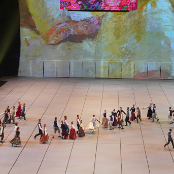 Latviešu skatuviskās dejas lielkoncerts "Balts" - Baltas ietrīsas mūsu sirdis no visa tā skaistuma, kas piedzīvots. Mums kopā, svinot latvietību, izdevies radīt neaizmirstamus Svētkus. Jo svētki esam mēs paši un cilvēki mums apkārt. Foto: Ilmārs Znotiņš, Jānis Pipars un Jānis Romanovskis (Latvijas Nacionālā kultūras centra arhīvs) un LETA fotogrāfi