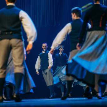 TDA Zelta sietiņš jubilejas gada III koncerts DRAUGU SVEICIENI LIELDIENĀS - 