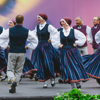 RKTMC “Mazā ģilde” visu paaudžu deju kolektīvu lielkoncerts “Vidusvasaras dzīvestības” - 