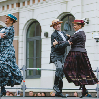 RKTMC “Mazā ģilde” visu paaudžu deju kolektīvu lielkoncerts “Vidusvasaras dzīvestības” - 