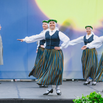 RKTMC “Mazā ģilde” visu paaudžu deju kolektīvu lielkoncerts “Vidusvasaras dzīvestības” - 