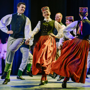 Deju koncerts "Baltās ziemas deju virpulī" - 