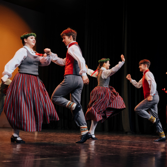 Līgo Vidzemē. Tapšana.  - 