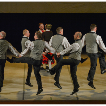 Līgo Zemgalē un Sēlijā. Sēšana. - Foto: Jānis Tiļčiks