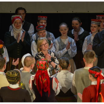 Līgo Zemgalē un Sēlijā. Sēšana. - Foto: Jānis Tiļčiks