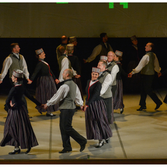 Līgo Zemgalē un Sēlijā. Sēšana. - Foto: Jānis Tiļčiks