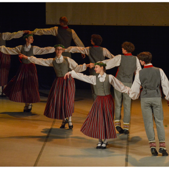 Līgo Zemgalē un Sēlijā. Sēšana. - Foto: Jānis Tiļčiks